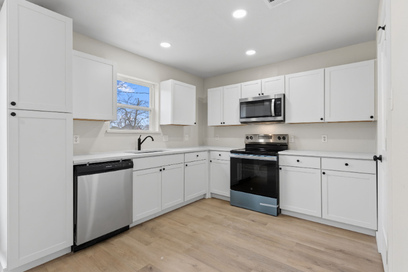 1832 Dogwood Trl - Photo 7 of 20