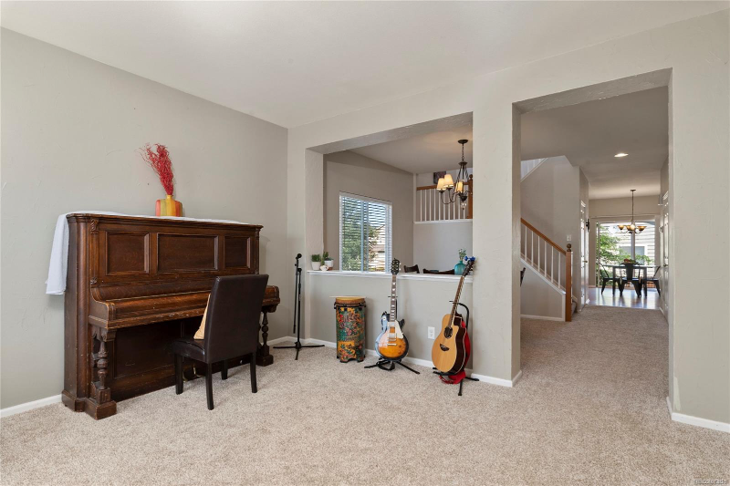 14124 Petrel Dr - Photo 3 of 20