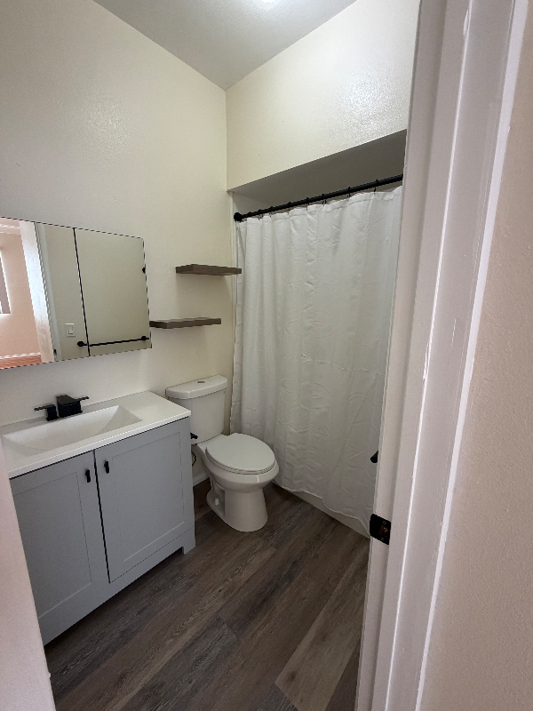 1719 Olive St - Photo 5 of 19