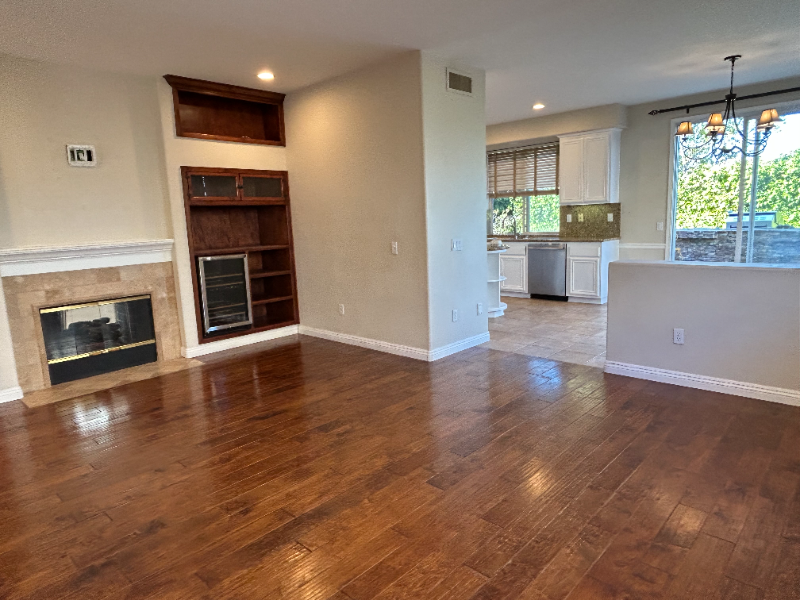 2027 Warble Ct - Photo 3 of 15