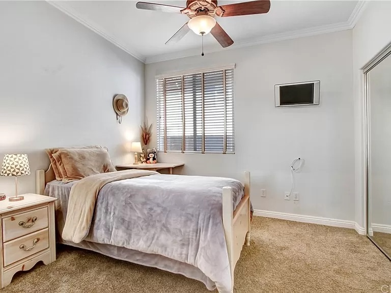 2027 Warble Ct - Photo 7 of 15