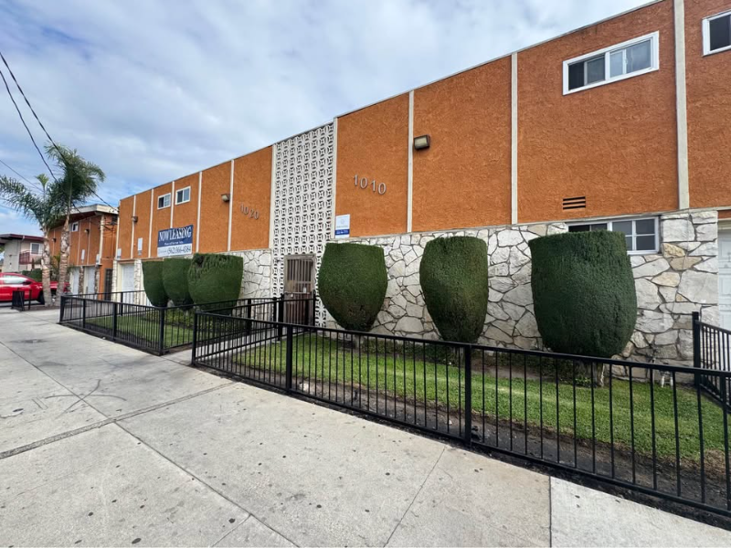 1028 Orange Ave #12 - Photo 2 of 6