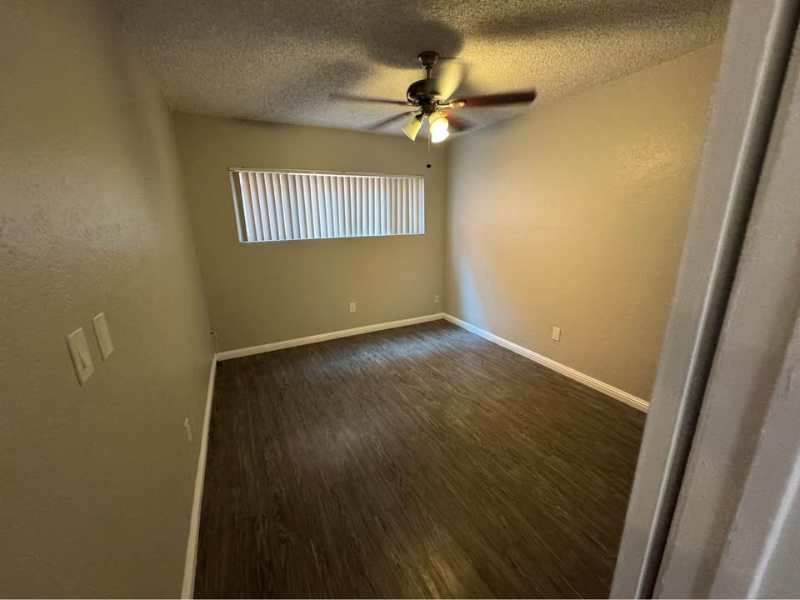 1028 Orange Ave #12 - Photo 3 of 6