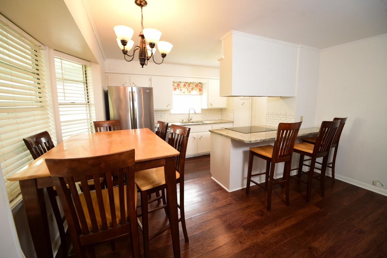 1608 S 1st Pl #1 - Photo 6 of 22