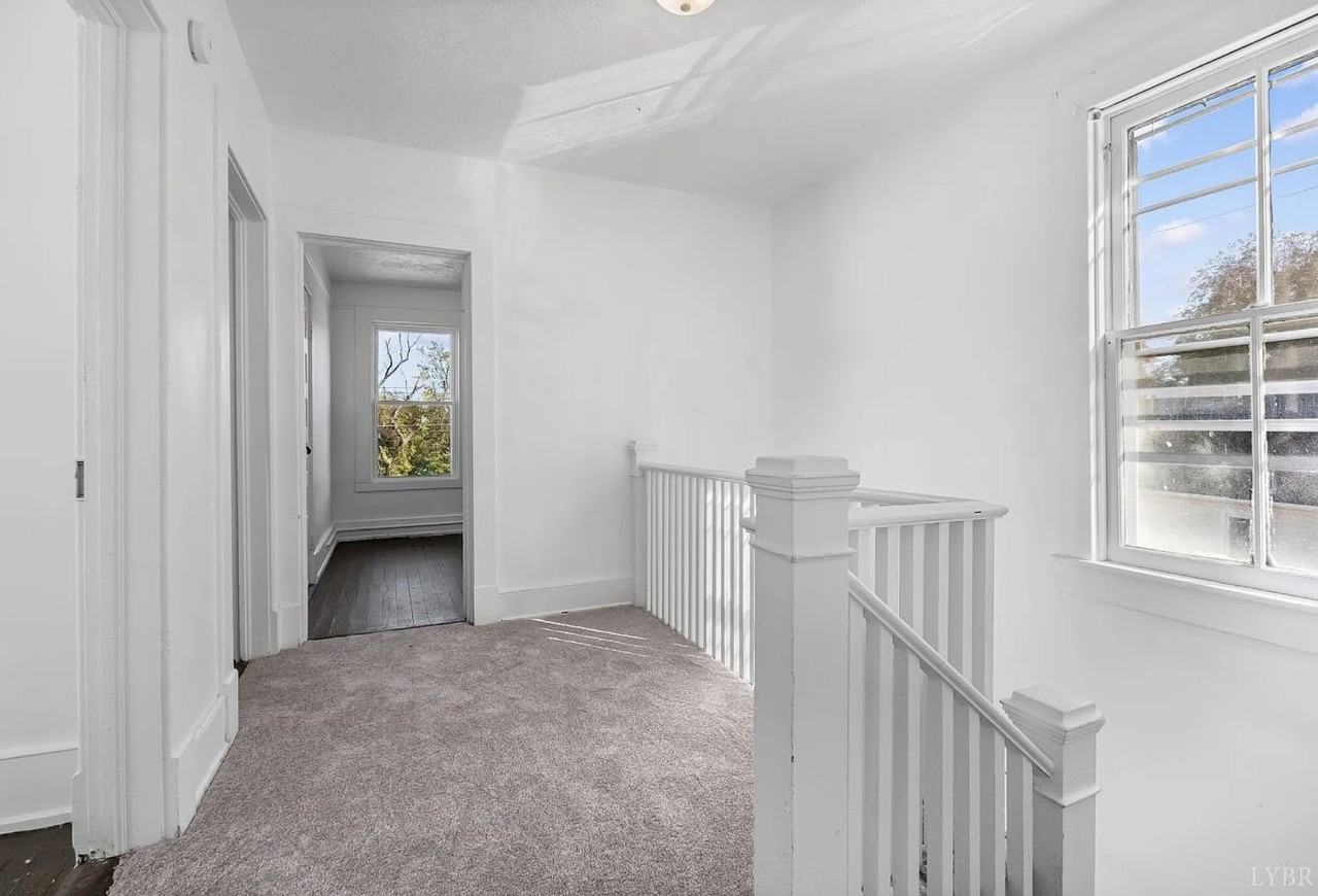 620 Berryman Ave #1 - Photo 4 of 17