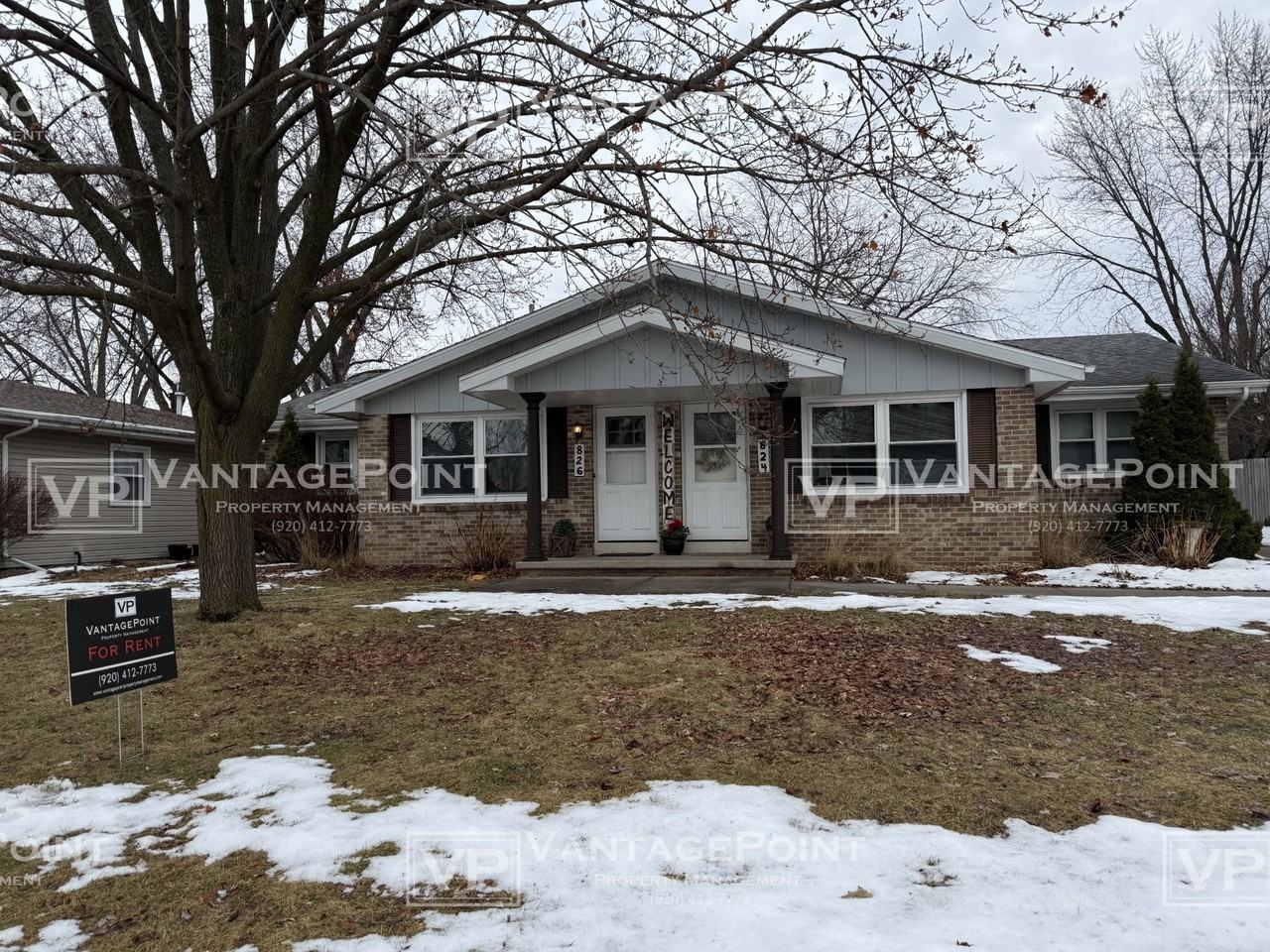 826 N Hawthorne Dr #826