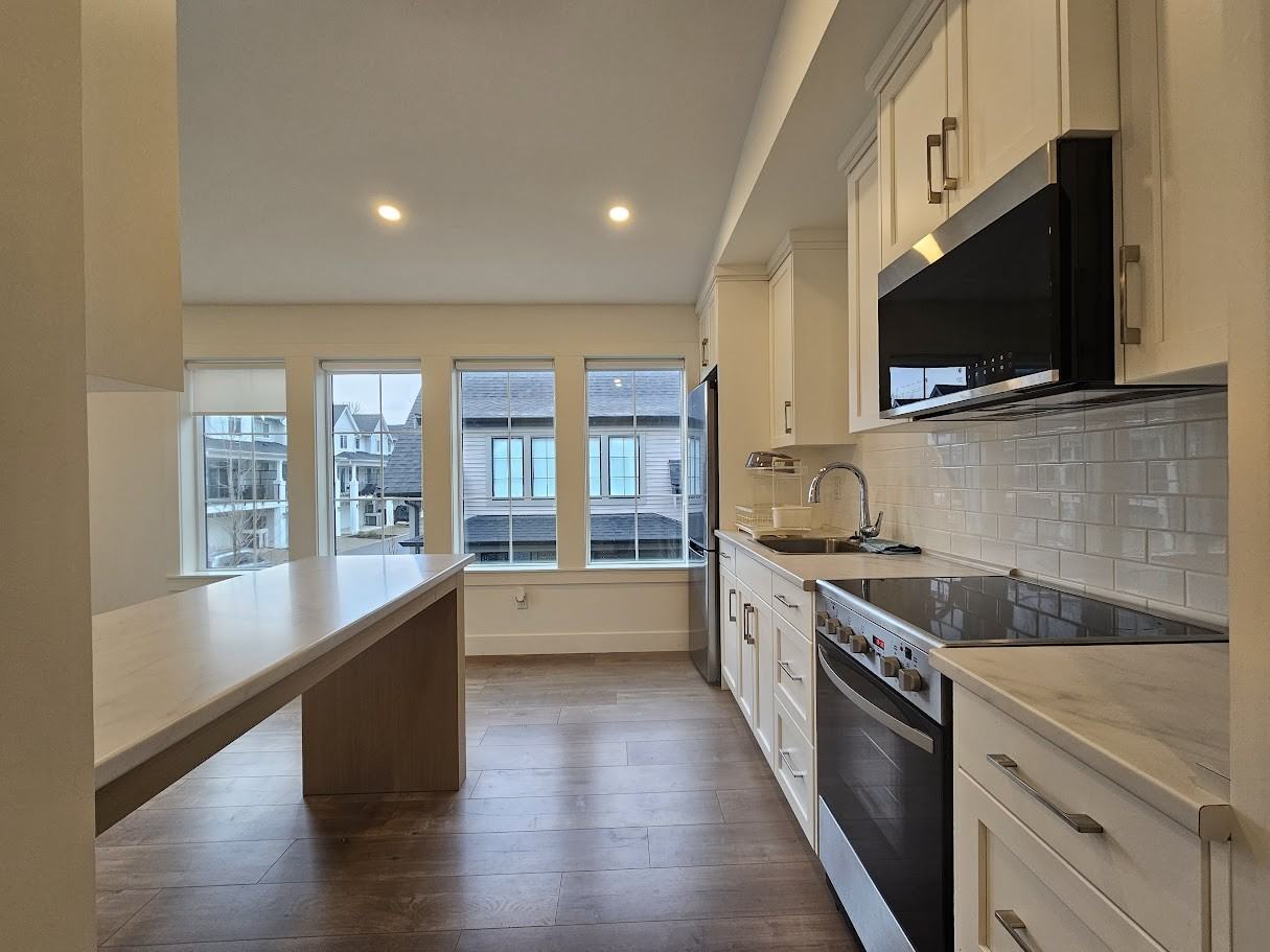 7846 Cedarbrook Rd #C - Photo 4 of 11