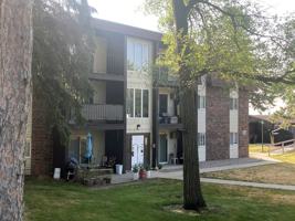 featured image of 1403 N Washington Ave