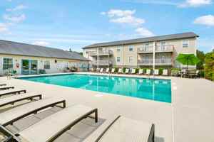 featured image of 3105 Patrick Henry Dr Nw