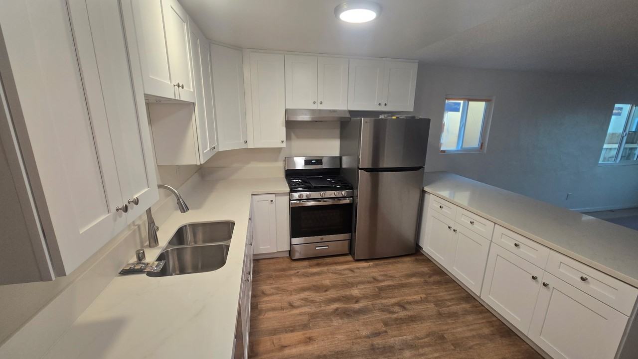 8267 Roy St #1 - Photo 5 of 6