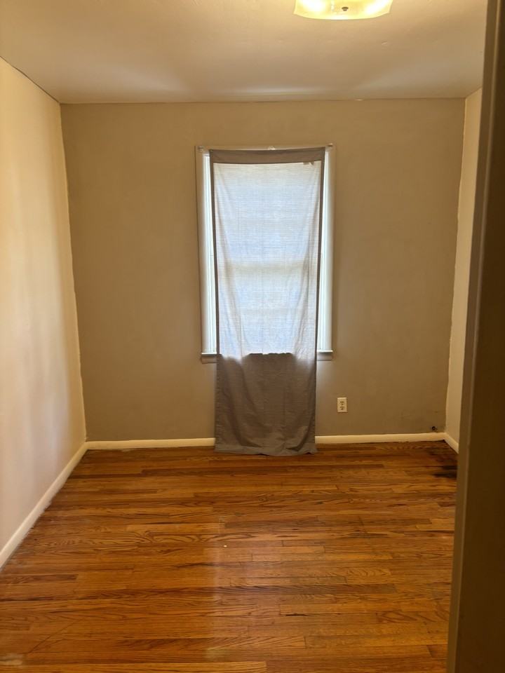 338 S 8th St #1 - Photo 6 of 18