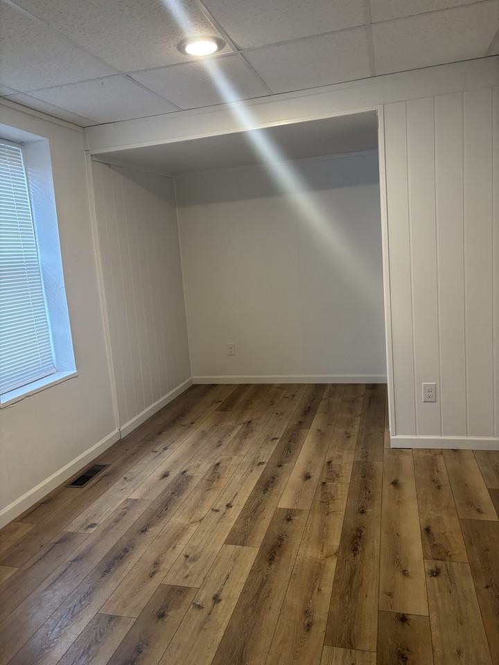 107 N Saint Clairsville Rd #D - Photo 6 of 6