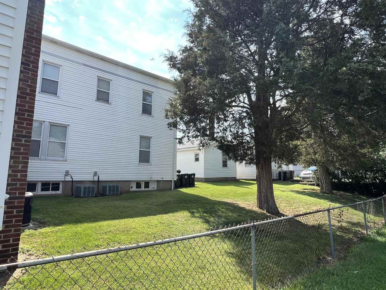 Goodman Avenue 1801 - Photo 5 of 6