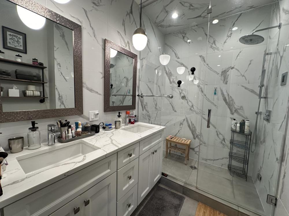 1474 W Ohio St - Photo 2 of 4