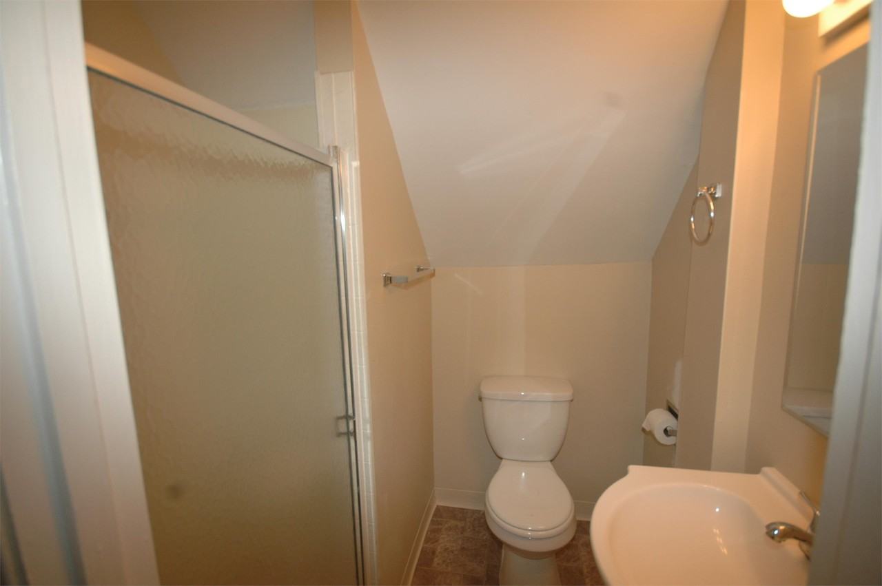 615 Pearl St. - Photo 6 of 20