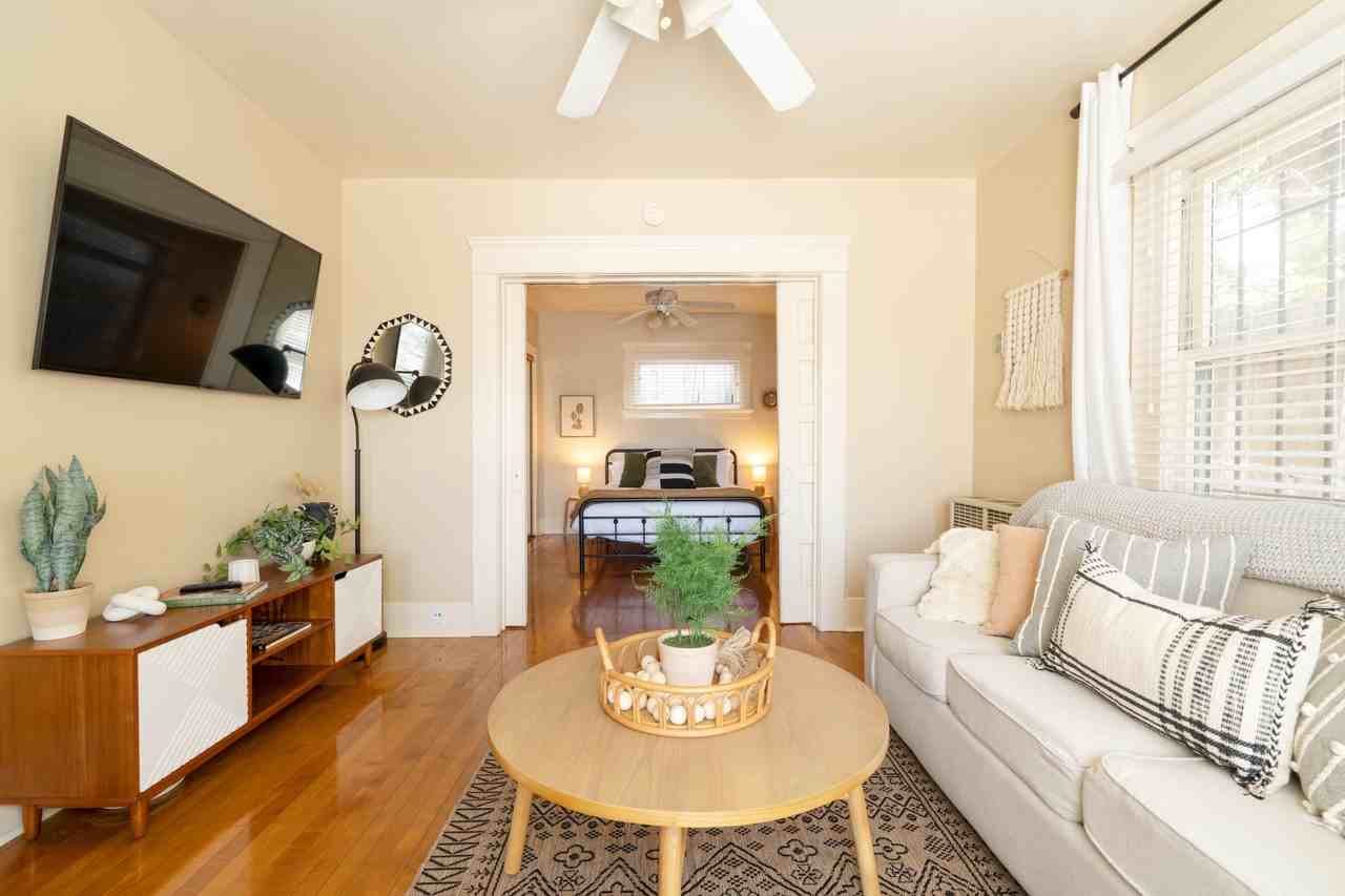 1027-1031 21st Street - LT - Photo 7 of 50