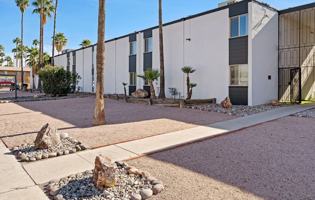 featured image of 5570 E Hampton St