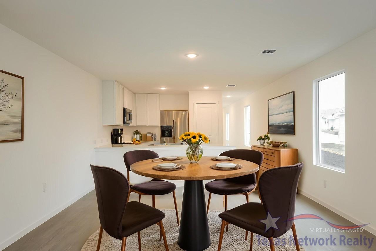 8523 Logan Sapphire #1 - Photo 7 of 21