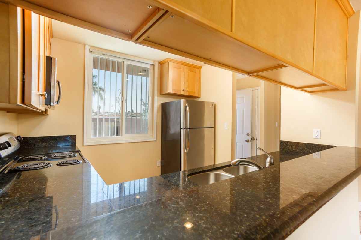 49th Street 4352 - Photo 5 of 29