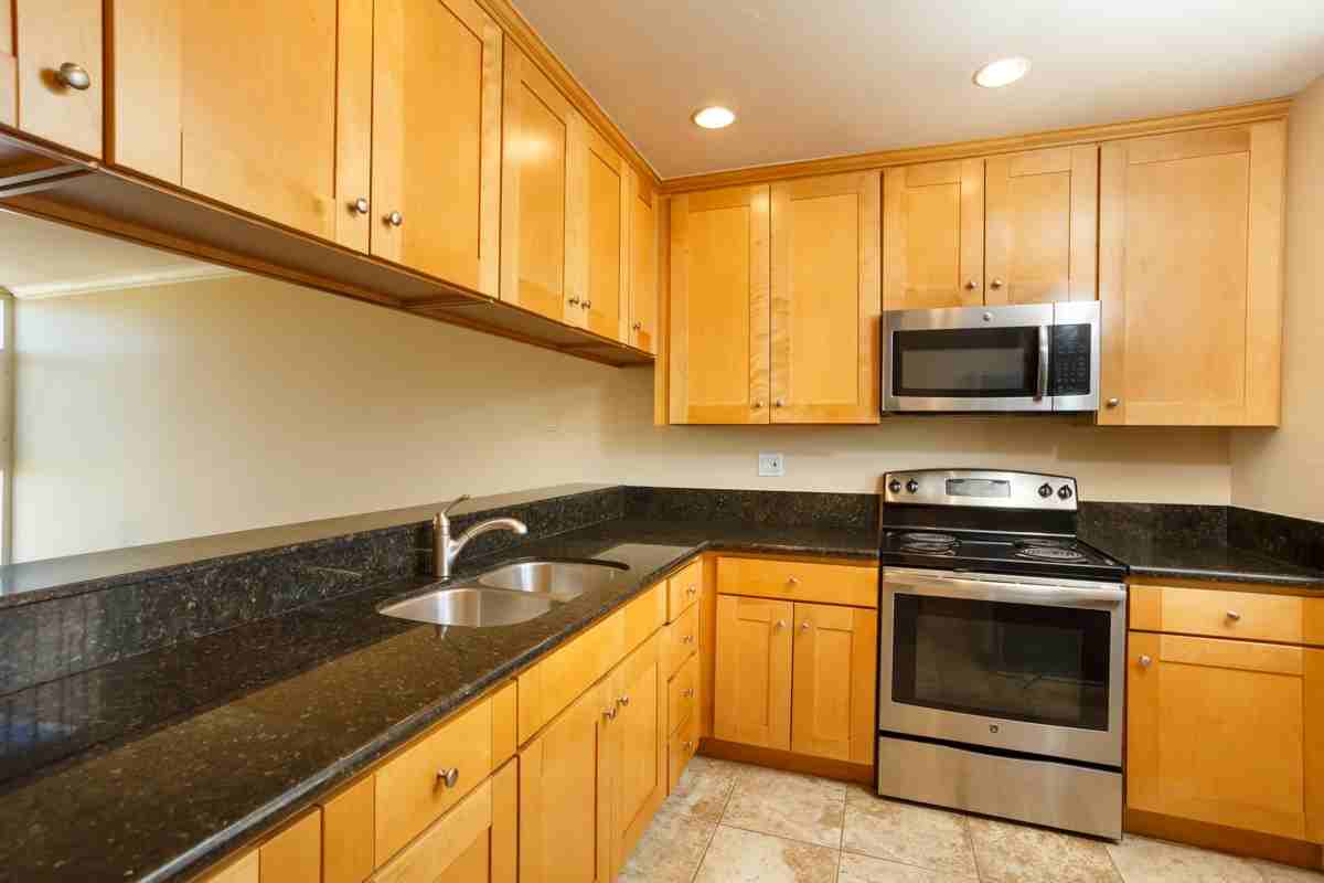 49th Street 4352 - Photo 6 of 29