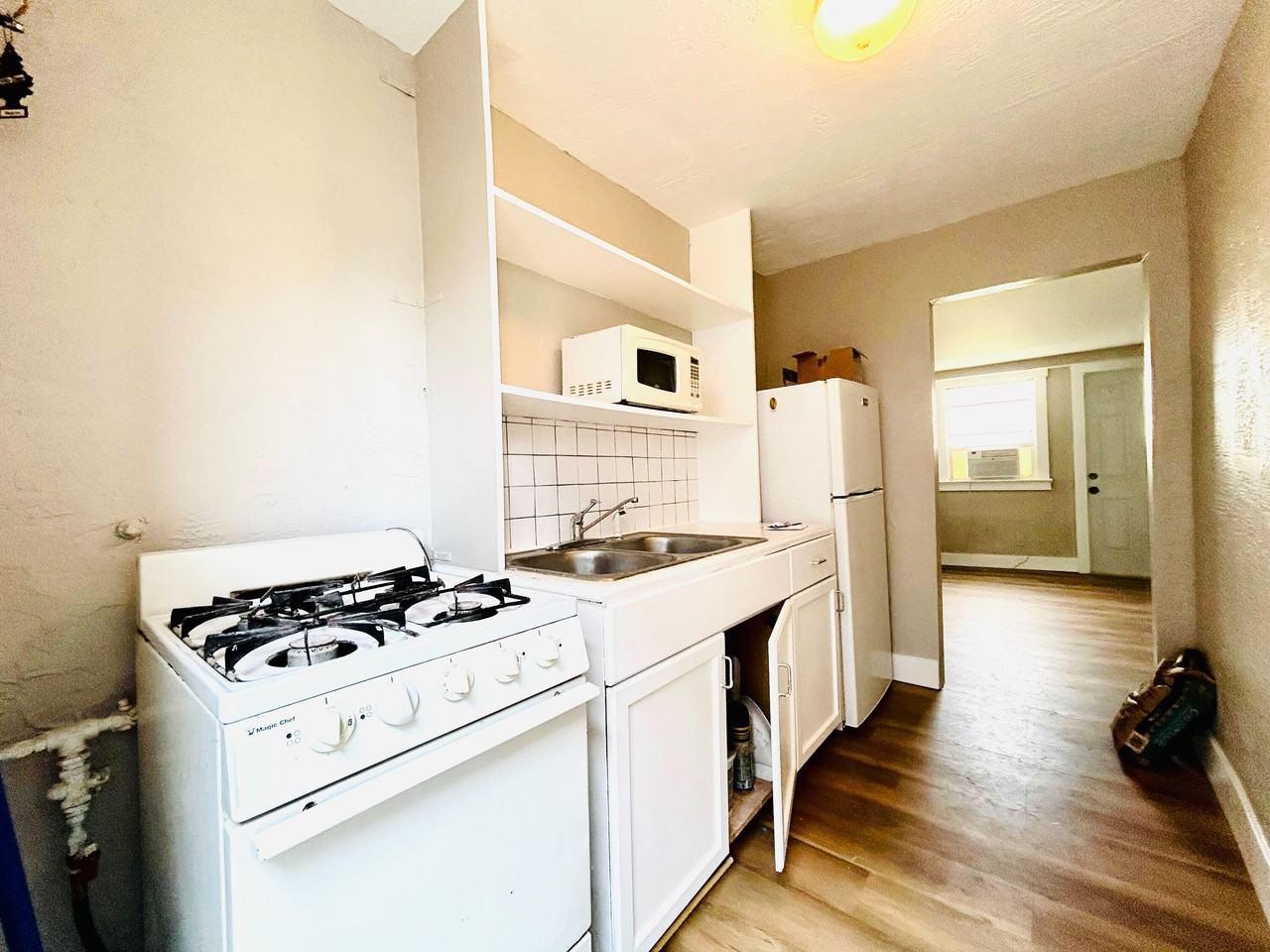 111 South Grandview Avenue - Photo 2 of 7