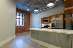 featured image of 895 Washington St