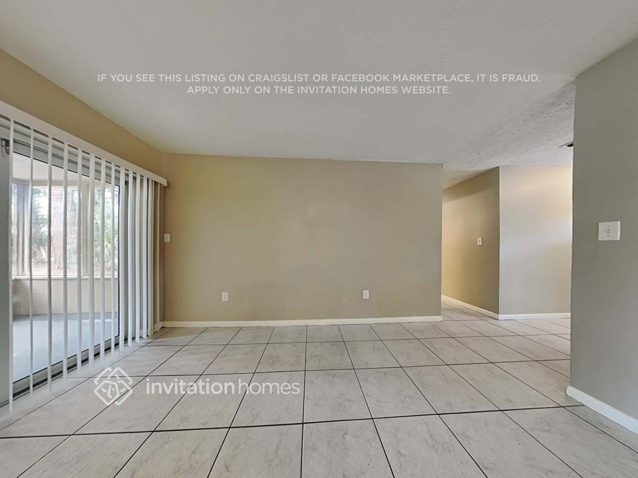 26740 Magnolia Blvd - Photo 4 of 19