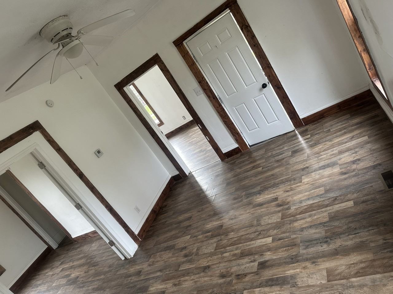 432 South Linden Avenue - Photo 3 of 20