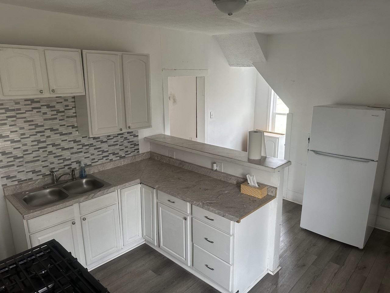 432 South Linden Avenue - Photo 5 of 20