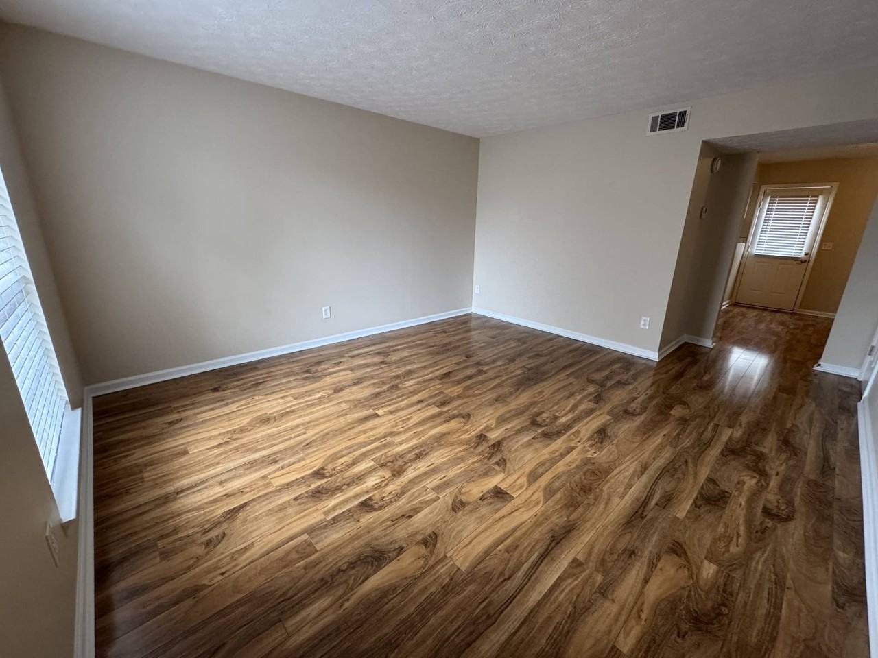 109 Thistle Ln #109 - Photo 2 of 16