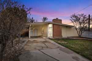 featured image of 817 Boughton St #1