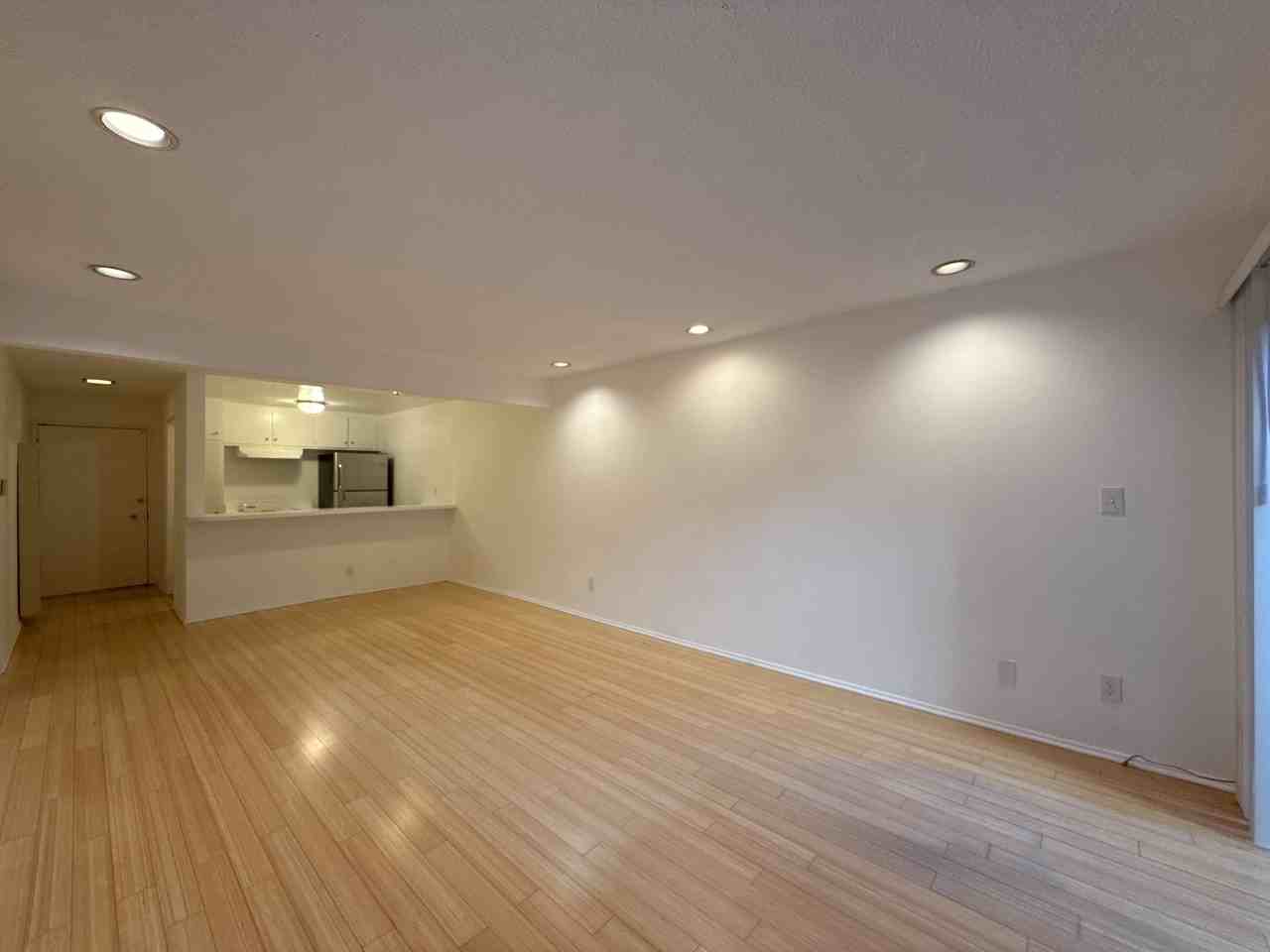 4208 Russell AveUnit 4 #4 - Photo 2 of 8