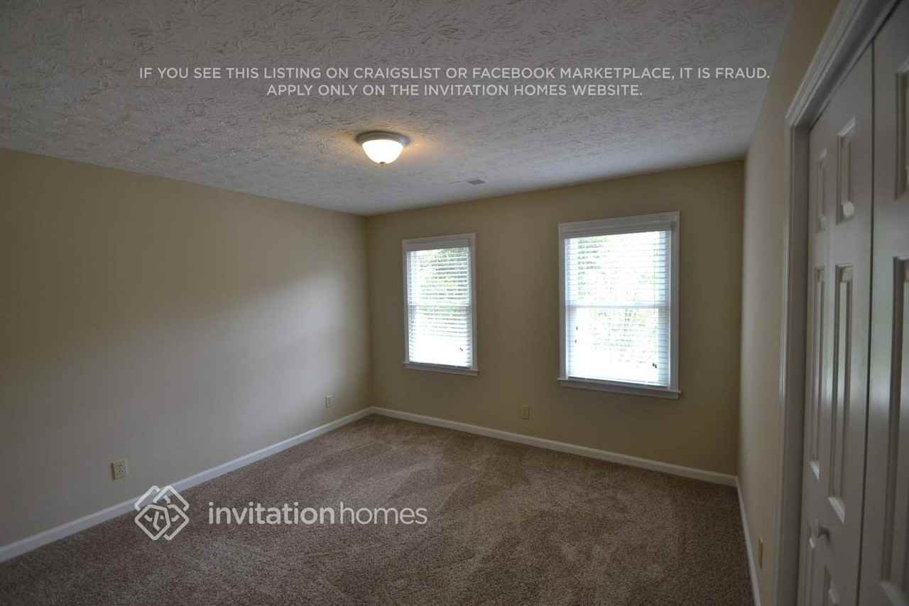 3735 Starboard Ln - Photo 6 of 12