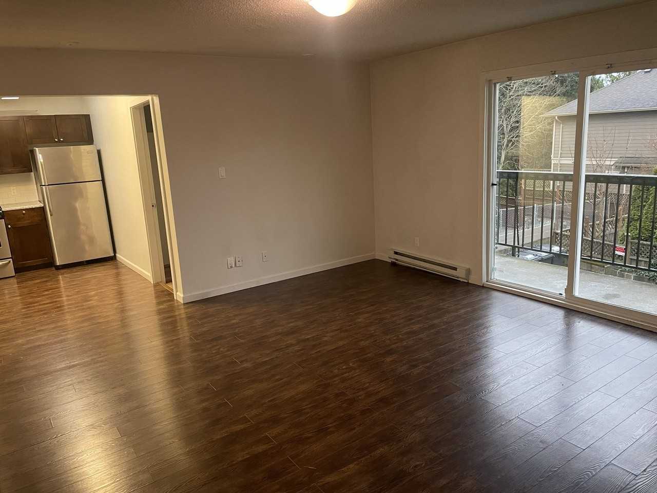 367 Burnside Rd E - Photo 2 of 3