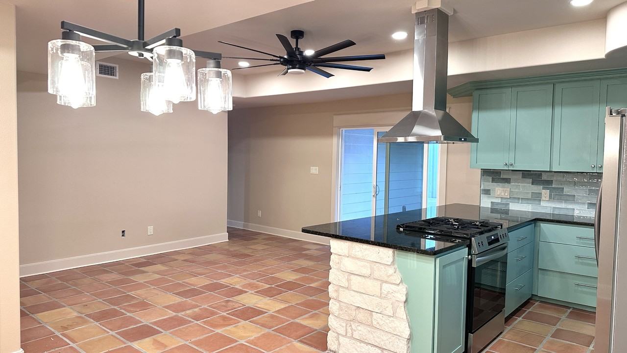 13113 Hearn Rd #1 - Photo 3 of 10