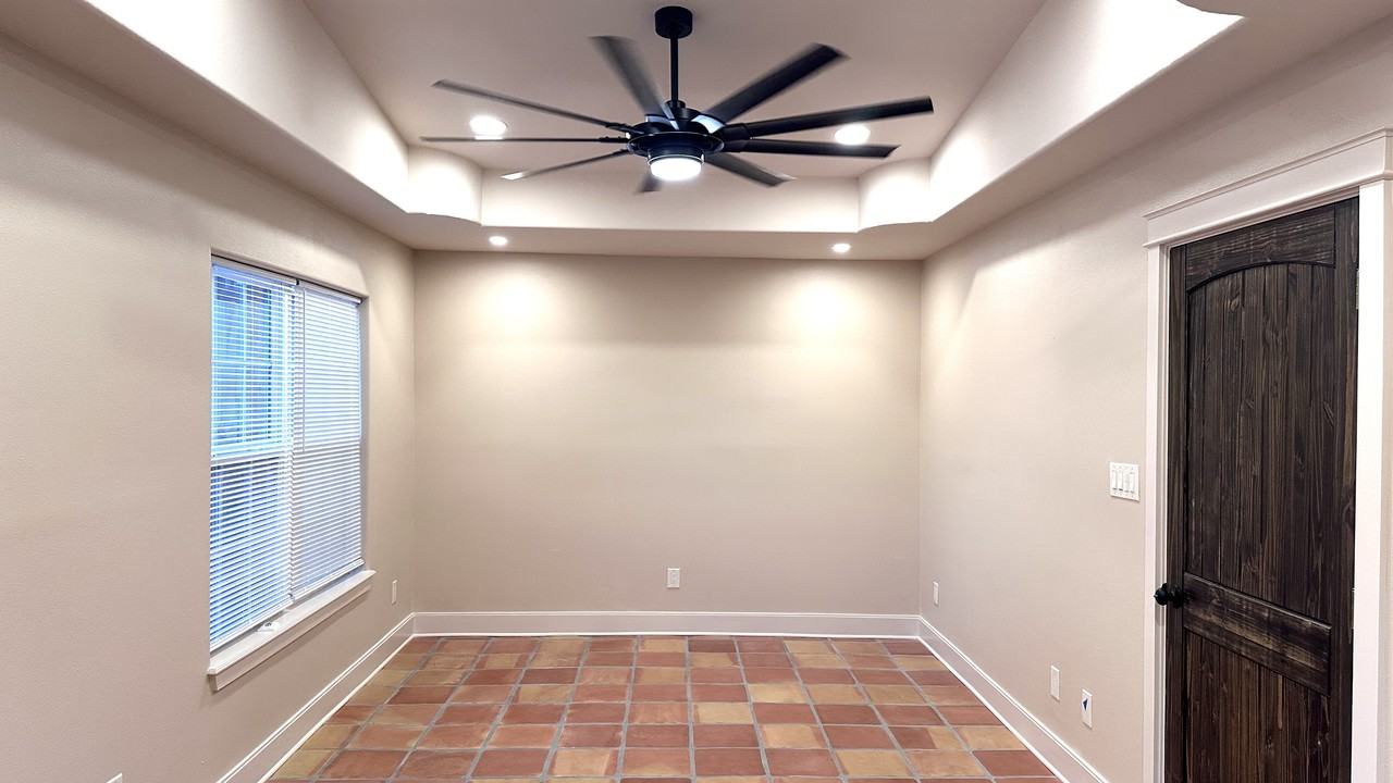 13113 Hearn Rd #1 - Photo 6 of 10