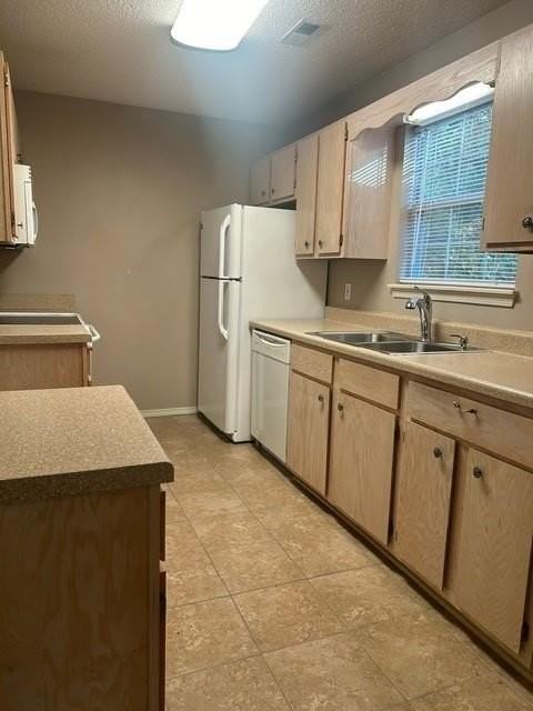 41 Headley Dr - Photo 6 of 10