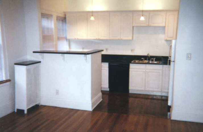 12479 Cedar RoadUnit 202 - Photo 4 of 5