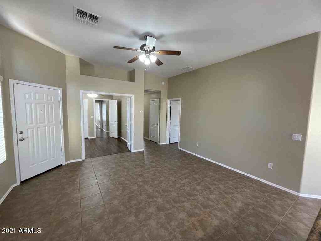 2250 E Deer Valley Rd Unit 86 #86 - Photo 6 of 22