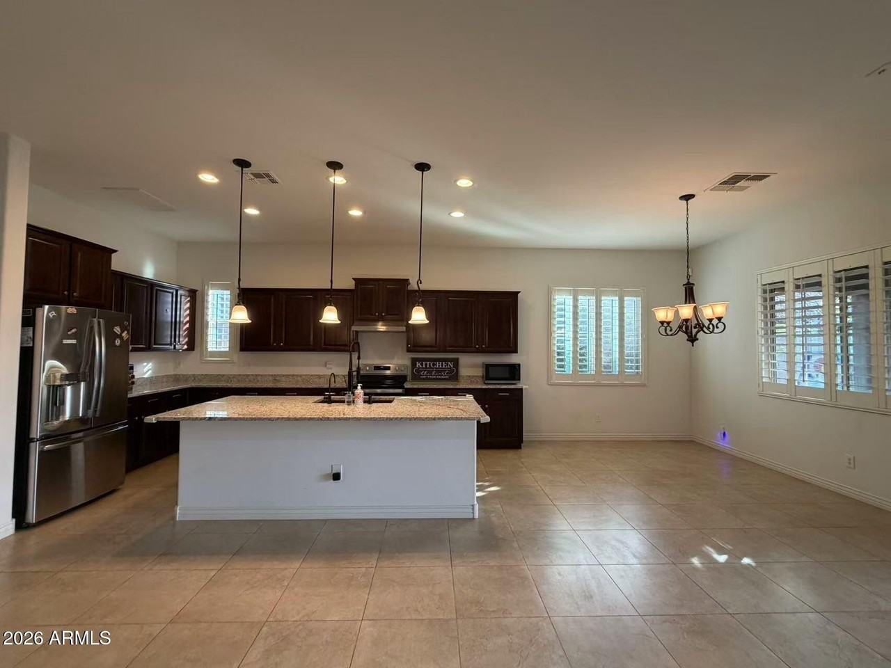 3191 E Beechnut Pl - Photo 3 of 37