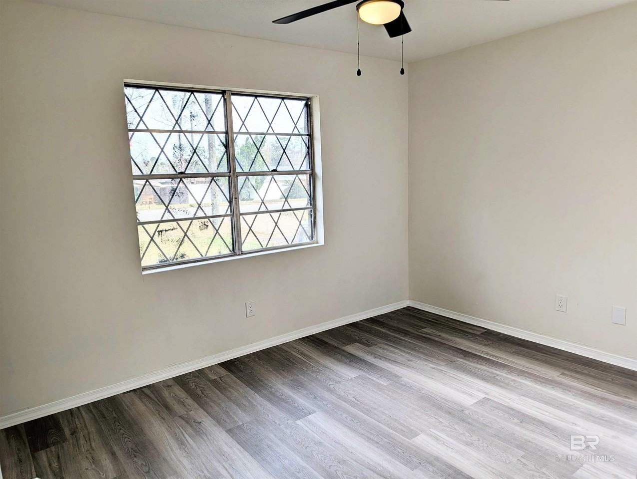 3755 Pleasant Valley Rd - Photo 6 of 11