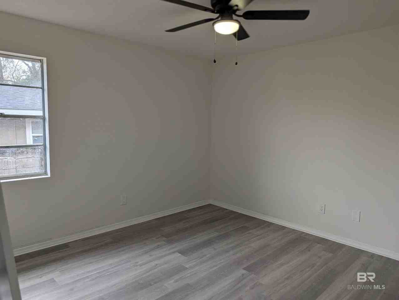 3755 Pleasant Valley Rd - Photo 7 of 11