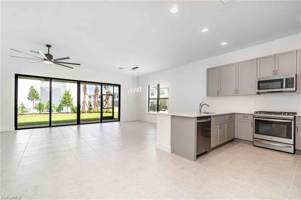 20472 Estero Crossing Blvd Lot 262 - Photo 5 of 17