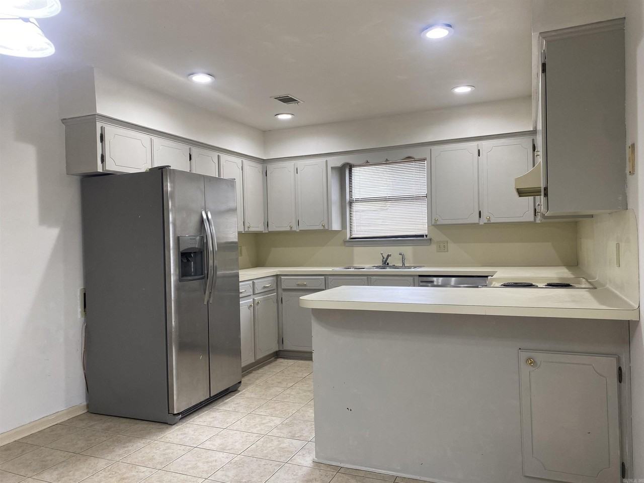 2807 Timberpeg Ct - Photo 5 of 20