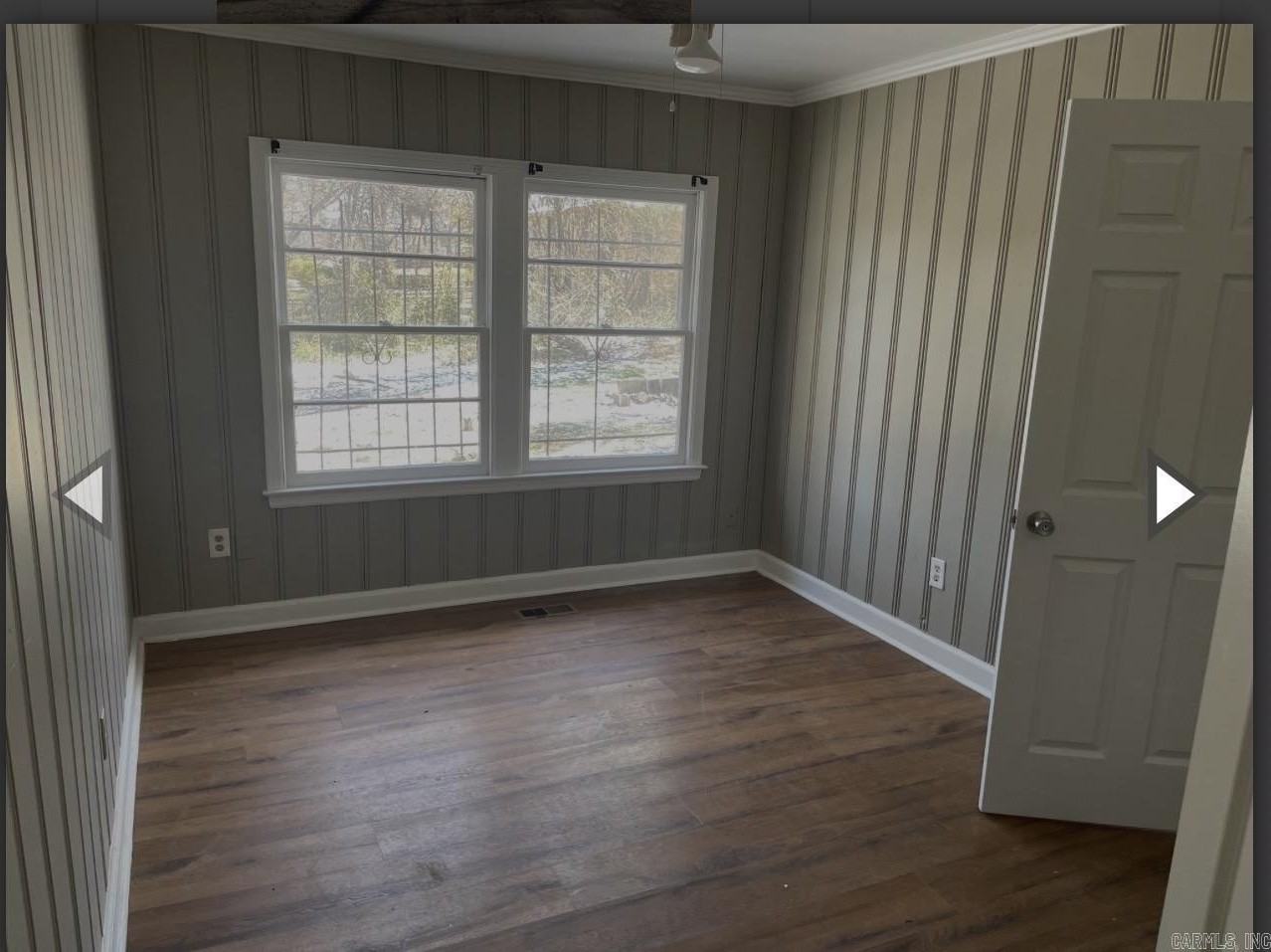 1523 Washington St - Photo 3 of 5