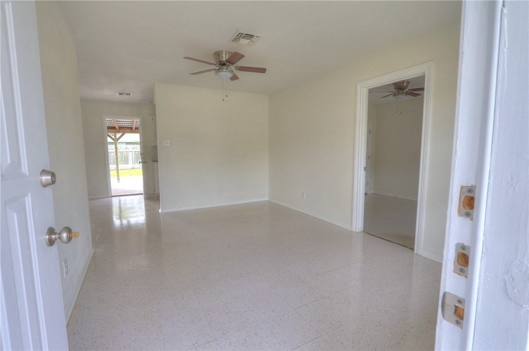 6321 Beechwood Dr - Photo 2 of 24