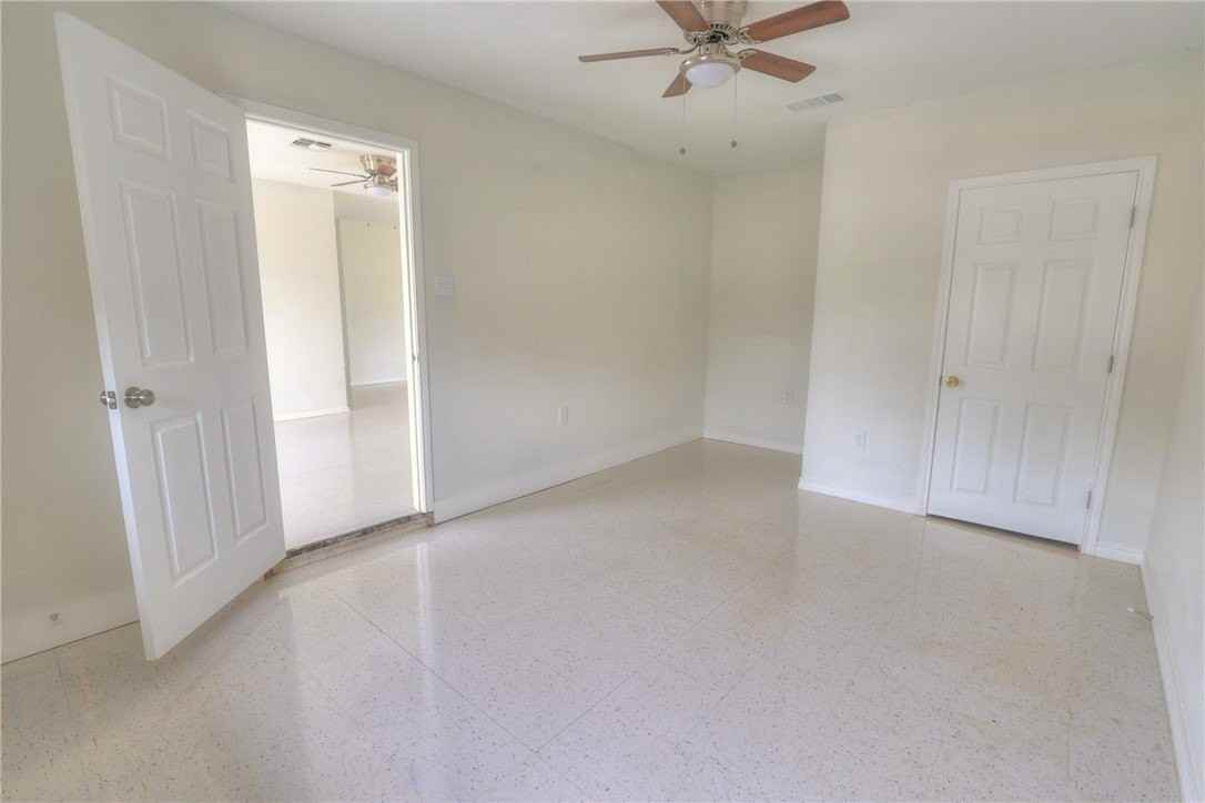 6321 Beechwood Dr - Photo 6 of 24