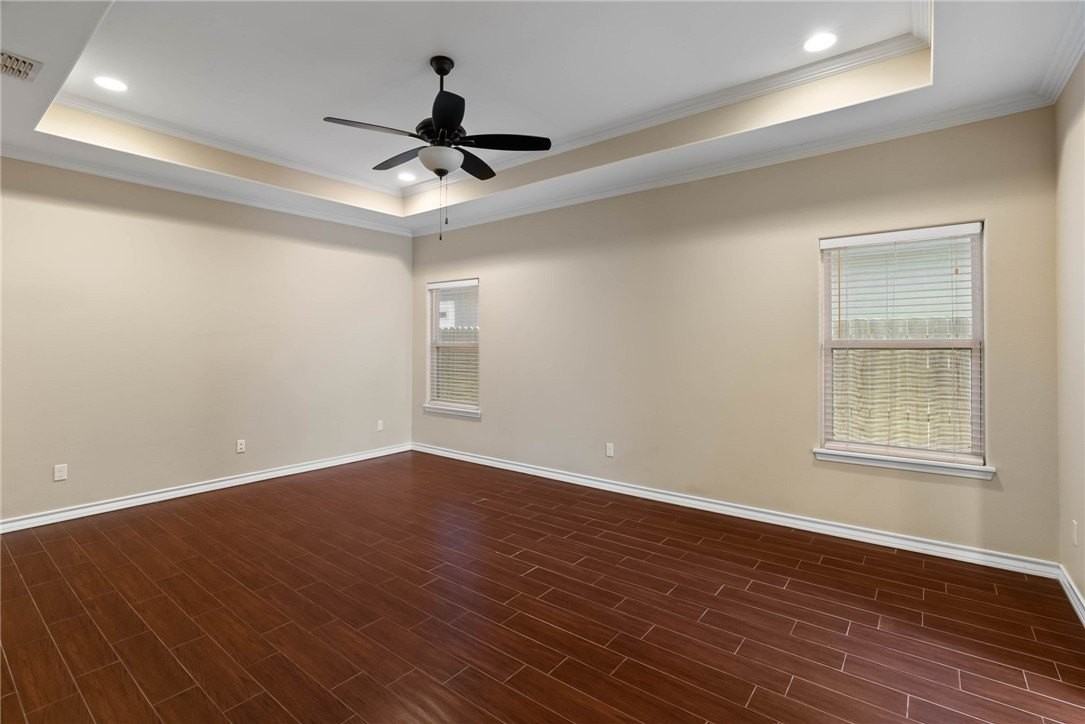 2729 Gold Rush Ln - Photo 6 of 15