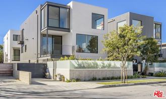 2019 Barry Ave - Photo 1 of 1