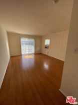 14721 Sylvan St Apt 4 #4 - Photo 1 of 1
